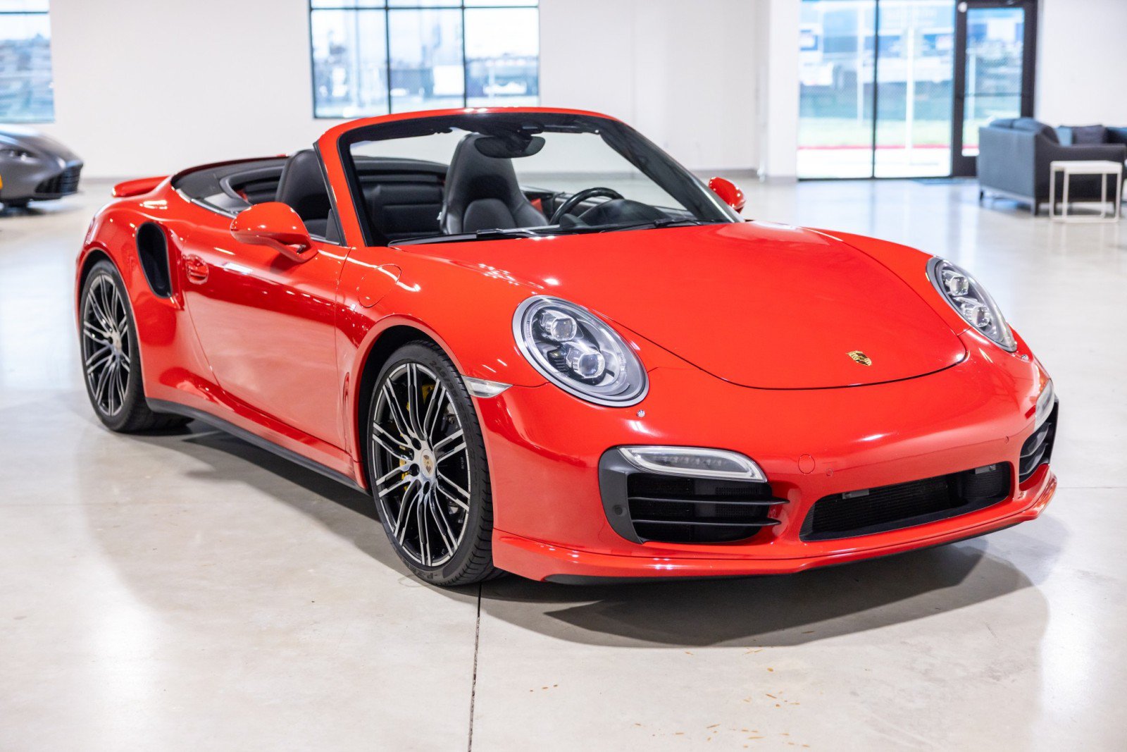 Used 2014 Porsche 911 Turbo S AWD/4WD image 10