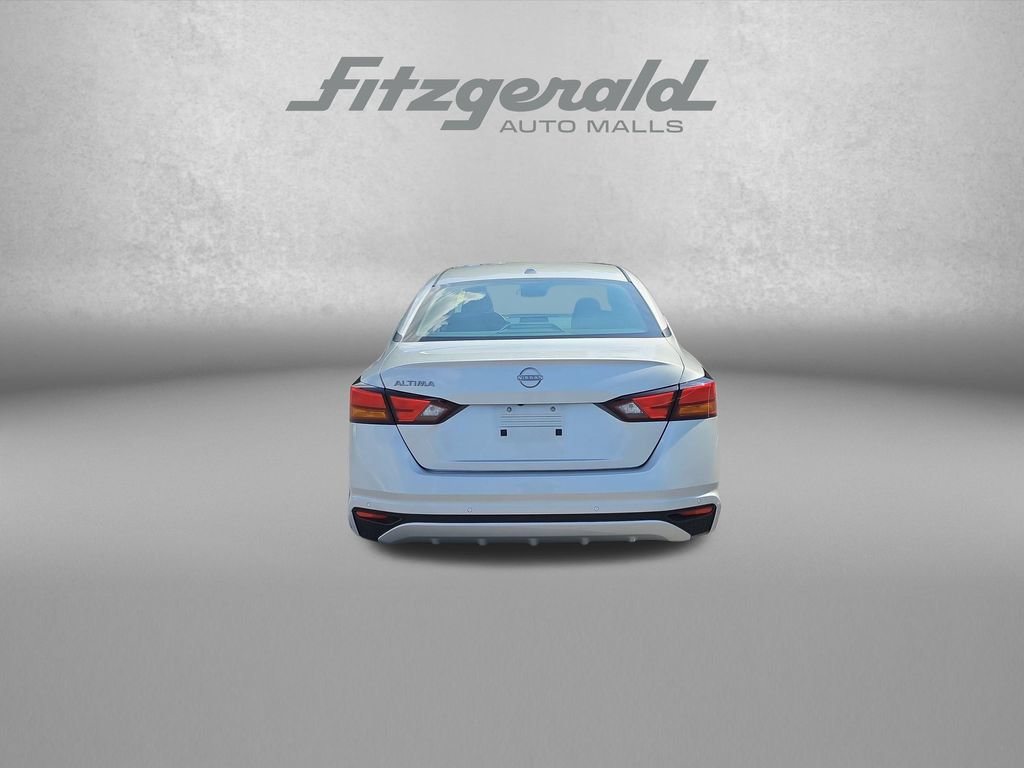 Used 2025 Nissan Altima 2.5 SV FWD image 7