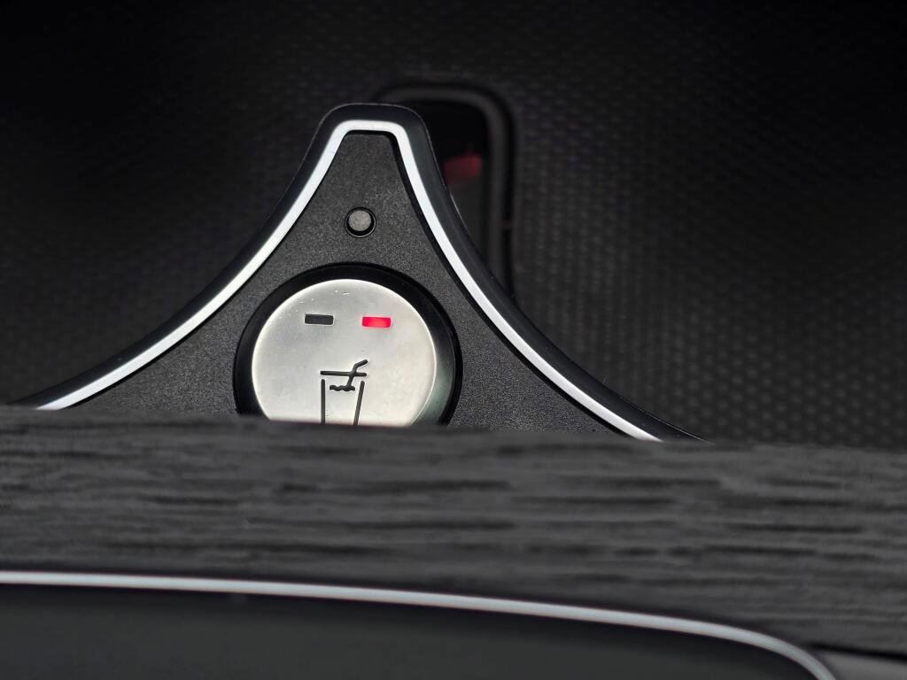 New 2026 Mercedes-Benz GLS 580 4MATIC image 42