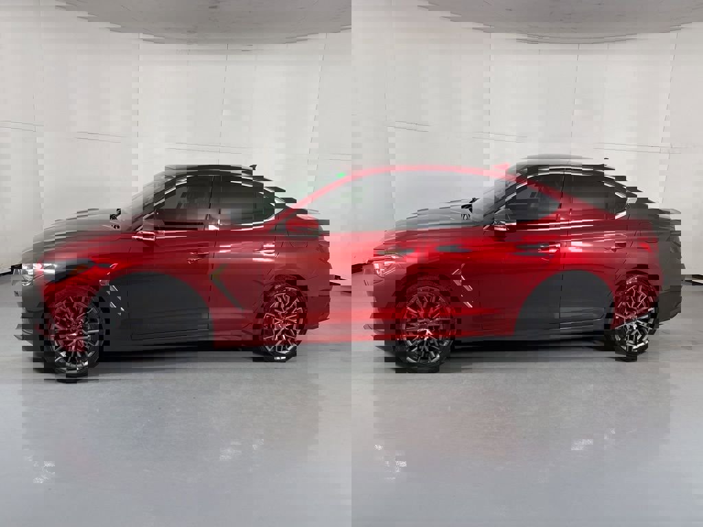 Used 2019 Genesis G70 2.0T Advanced image 5