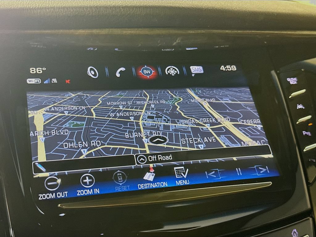 Used 2018 Cadillac Escalade Luxury RWD image 15