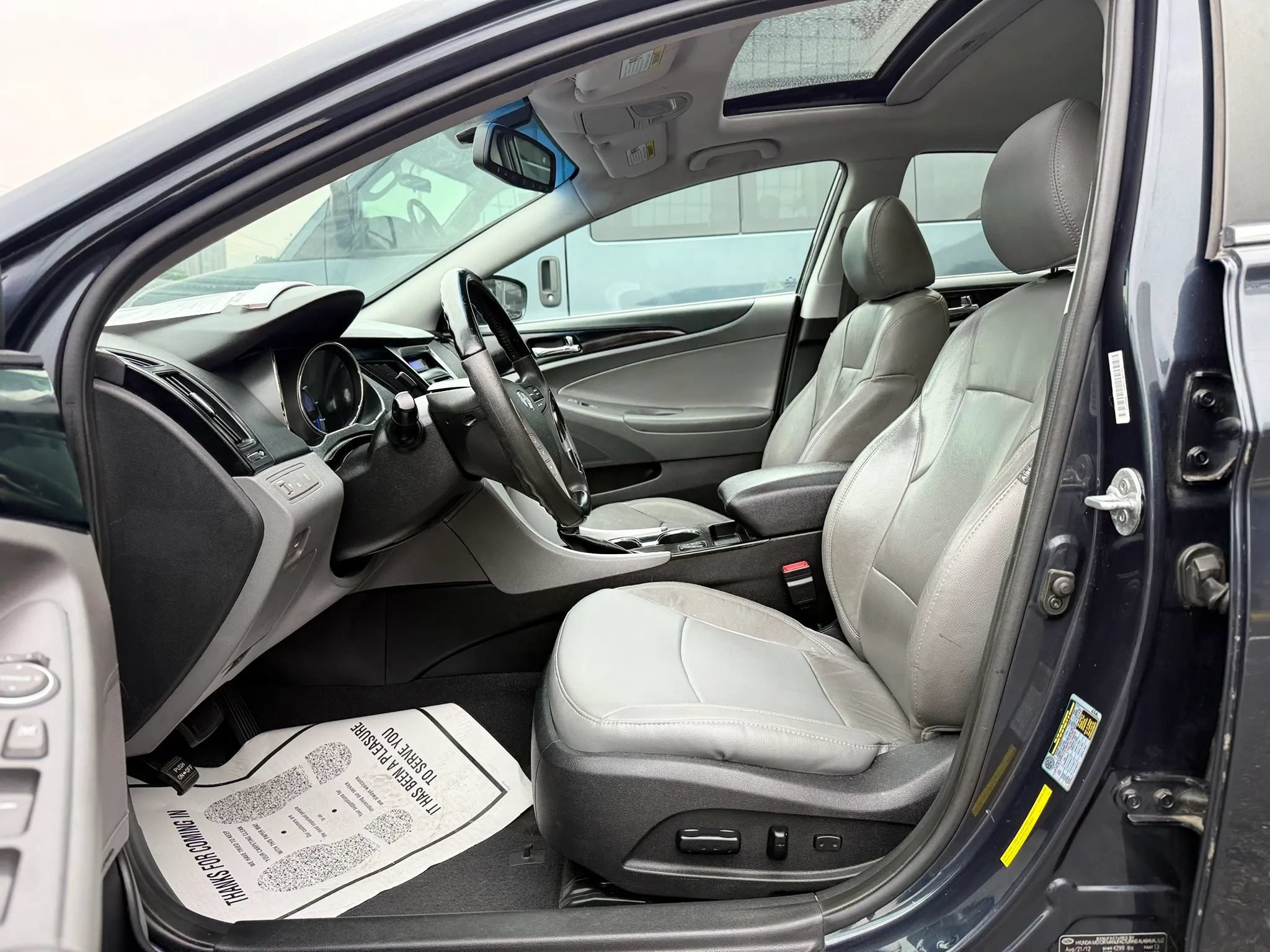 Used 2013 Hyundai Sonata Limited FWD image 10