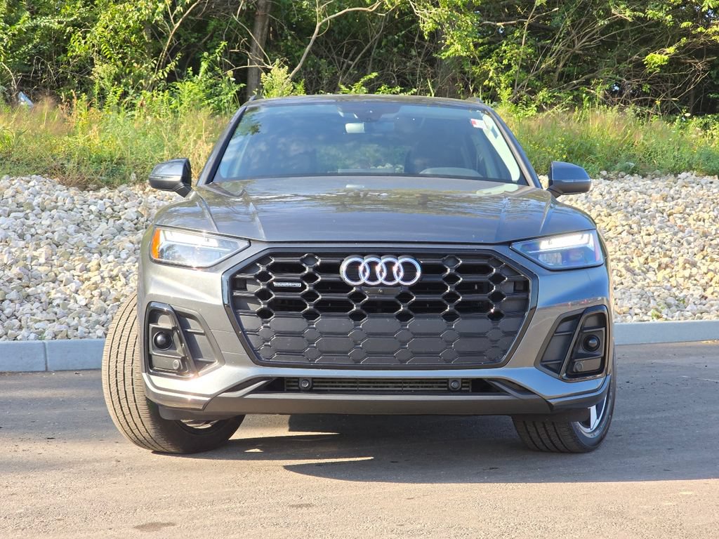 Certified 2023 Audi Q5 2.0T Premium Plus w/ Premium Plus Package AWD/4WD image 9