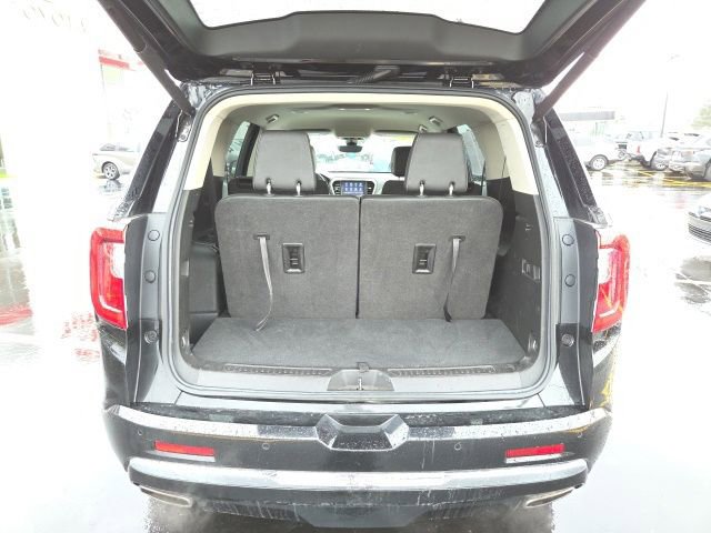 Used 2023 GMC Acadia Denali w/ Denali Technology Package image 27