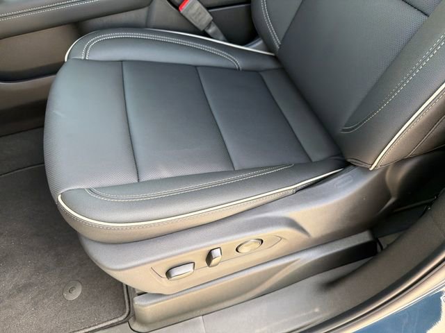 New 2026 GMC Yukon Elevation image 18