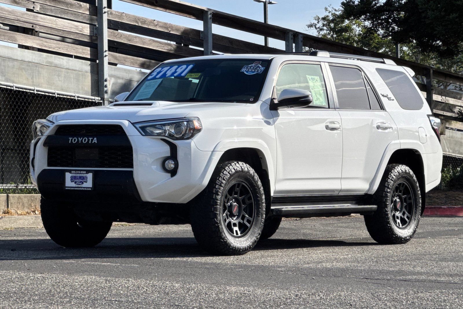 Used 2020 Toyota 4Runner TRD Off-Road Premium w/ Moonroof Package AWD/4WD image 9