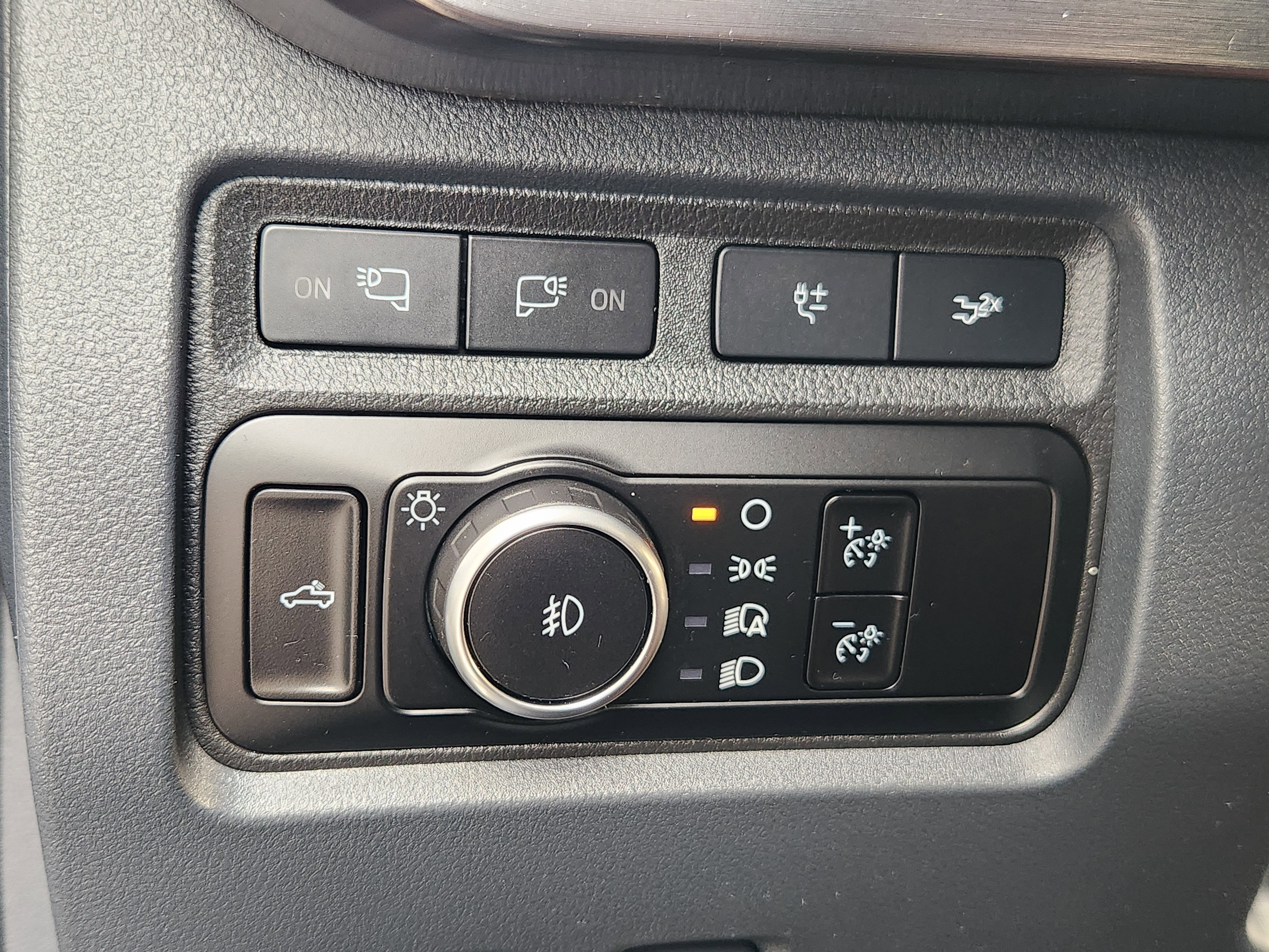 Certified 2023 Ford F250 4x4 Crew Cab Super Duty image 17