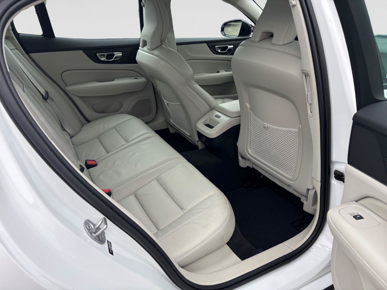 Used 2023 Volvo S60 B5 Plus AWD/4WD image 48