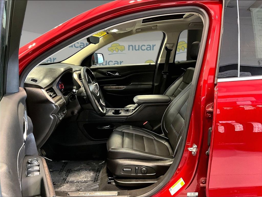 Used 2023 GMC Acadia Denali w/ Denali Ultimate Package image 12