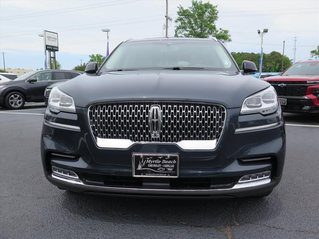 Used 2022 Lincoln Aviator Reserve w/ Equipment Group 201A AWD/4WD image 9
