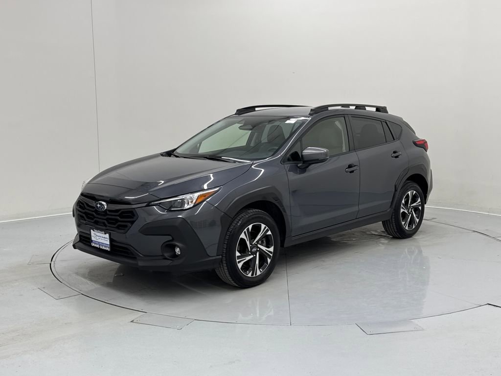 Used 2024 Subaru Crosstrek 2.0i Premium w/ Crosstrek Mirror Package AWD/4WD image 2