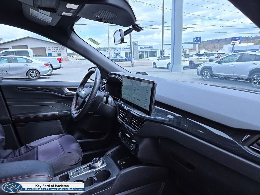 Used 2023 Ford Escape ST-Line w/ Tech Pack #1 AWD/4WD image 22