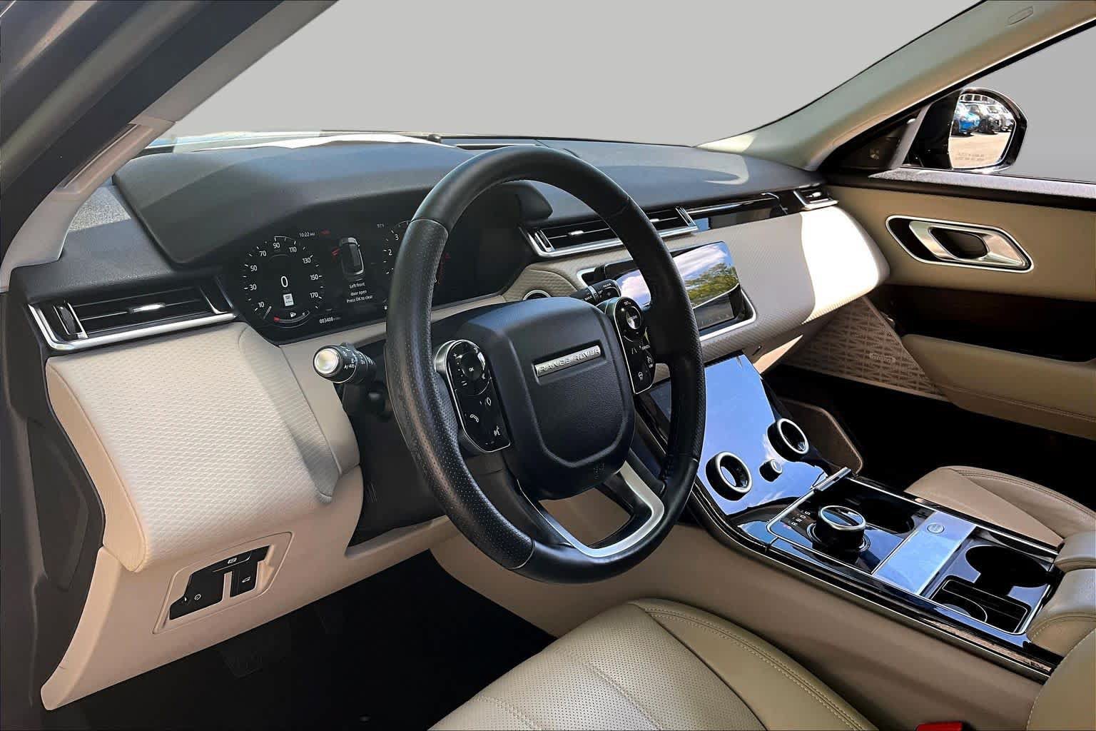 Used 2018 Land Rover Range Rover Velar S AWD/4WD image 18