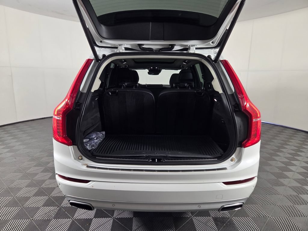 Used 2019 Volvo XC90 T6 Momentum w/ Protection Package Premier AWD/4WD image 29