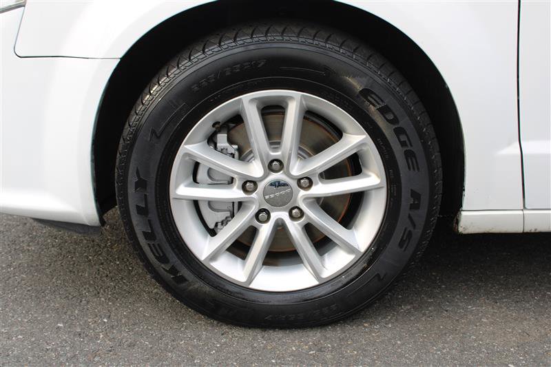 Used 2018 Dodge Grand Caravan SXT image 23