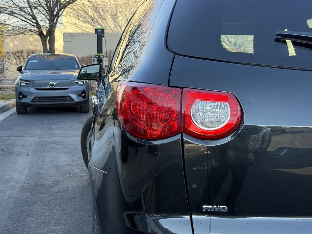 Used 2012 Chevrolet Traverse LT image 37