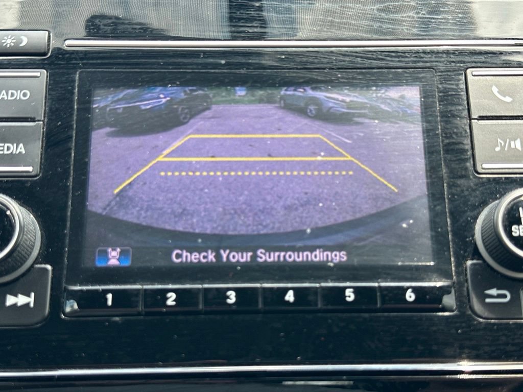 Used 2018 Honda CR-V LX image 23