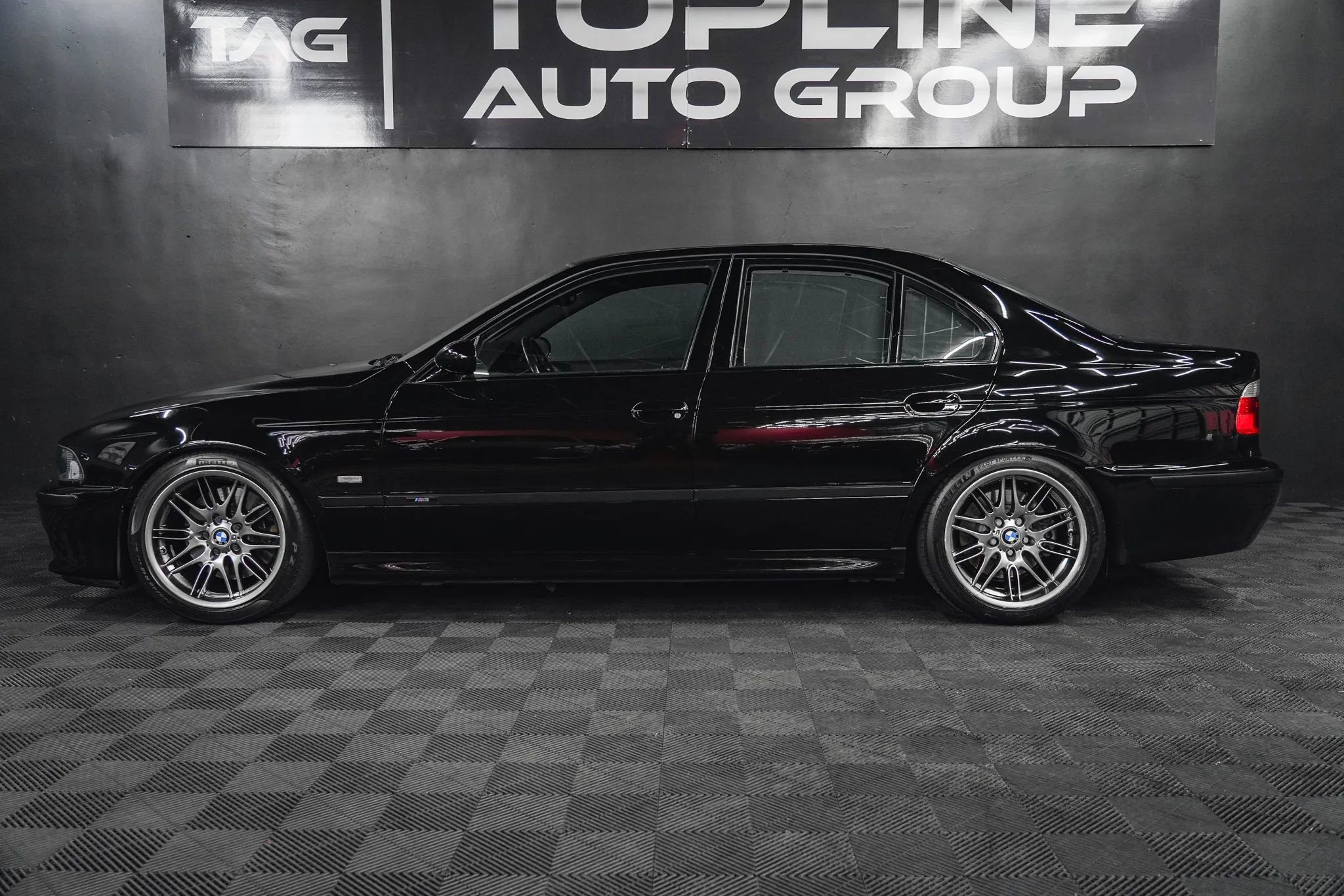 Used 2003 BMW M5 image 26