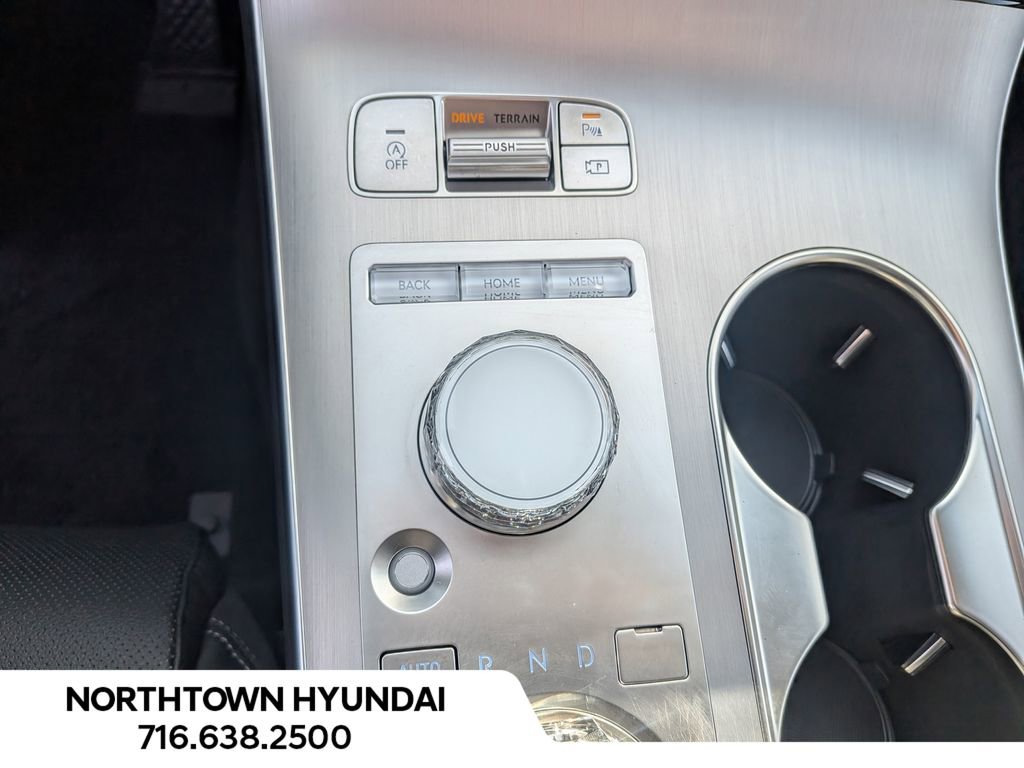 Used 2026 Genesis GV70 2.5T Select image 18