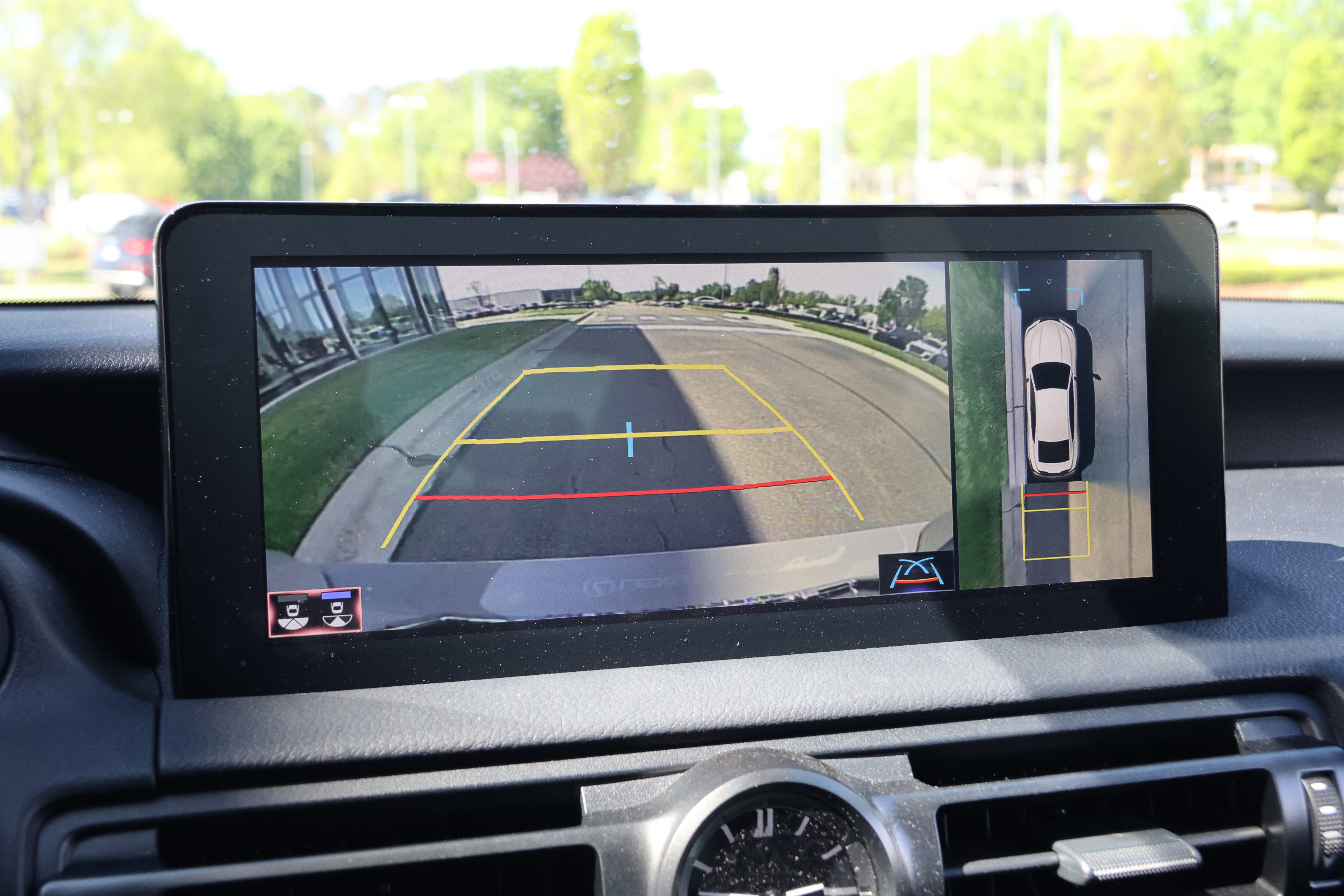 Certified 2025 Lexus IS 500 image 25