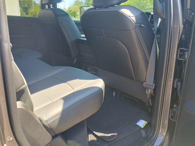 Used 2025 RAM 2500 Tradesman AWD/4WD image 17