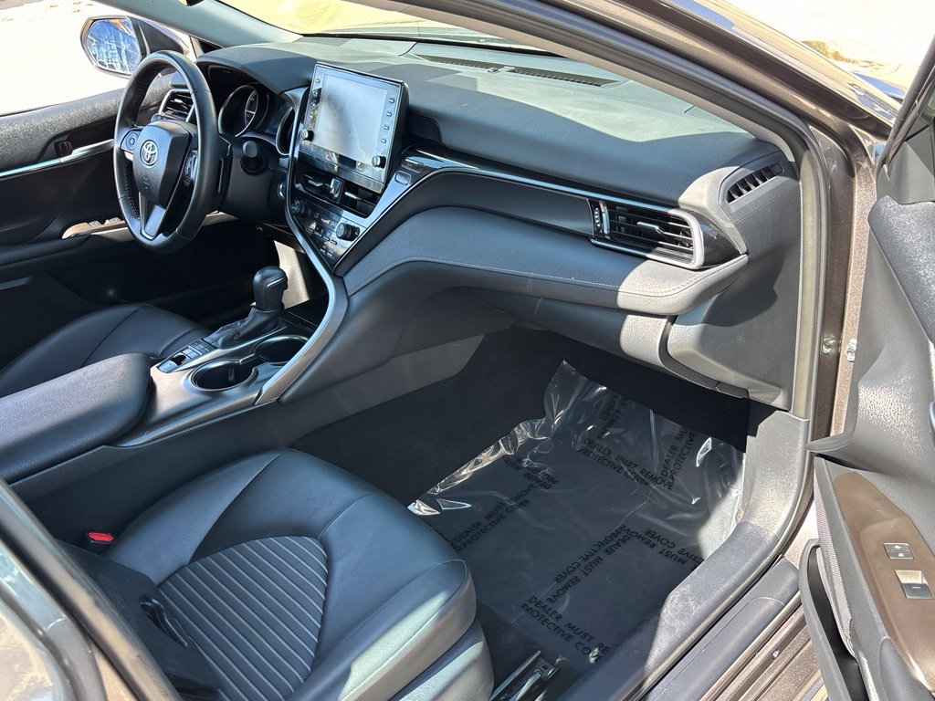 Used 2024 Toyota Camry SE w/ Audio Upgrade Package FWD image 25