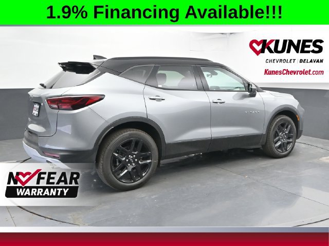 New 2026 Chevrolet Blazer LT w/ Sound & Technology Package AWD/4WD image 2