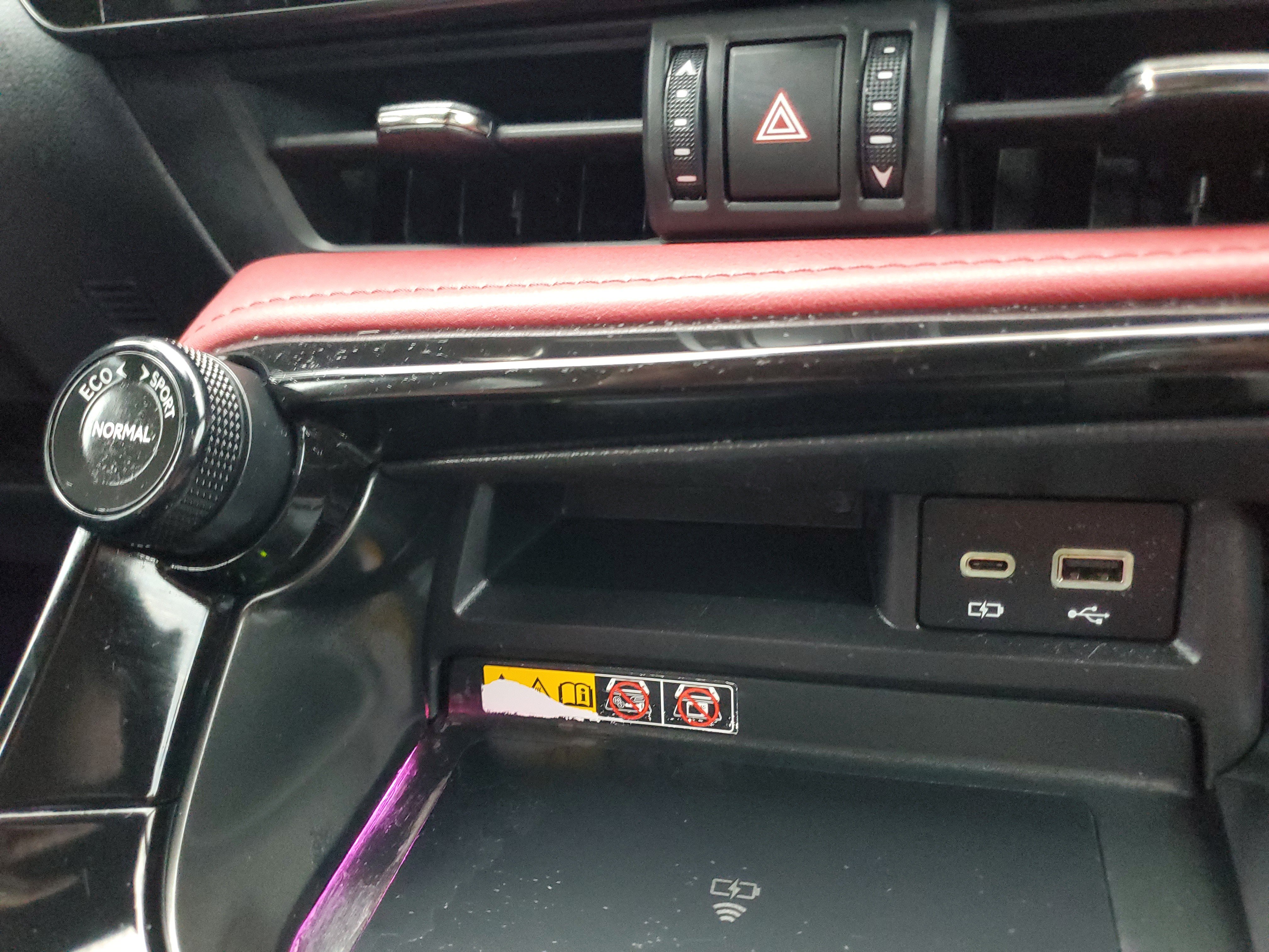 Used 2025 Lexus NX 350h AWD w/ Accessory Package (Z2) image 31