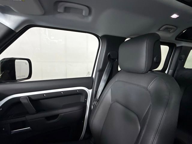 New 2026 Land Rover Defender 110 S AWD/4WD image 15