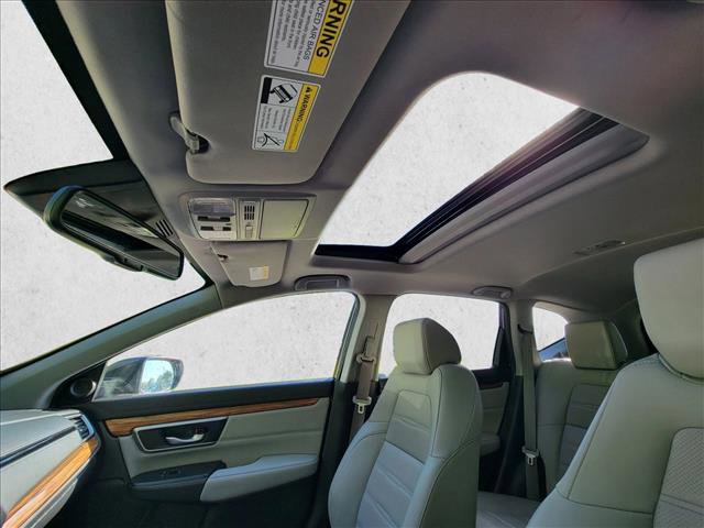 Used 2020 Honda CR-V Touring image 17