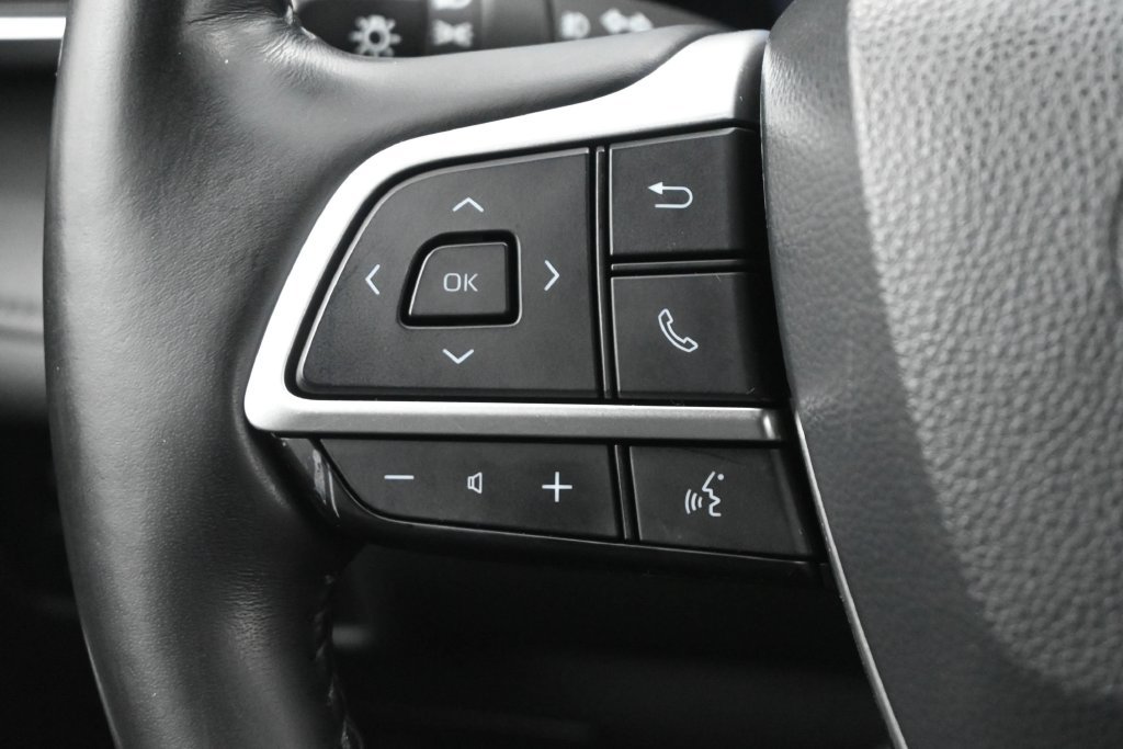 Used 2024 Toyota Highlander Limited AWD/4WD image 8