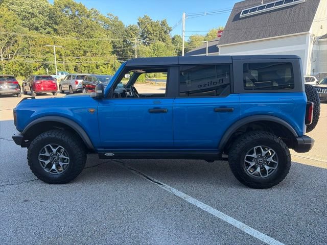 Used 2023 Ford Bronco Badlands AWD/4WD image 8