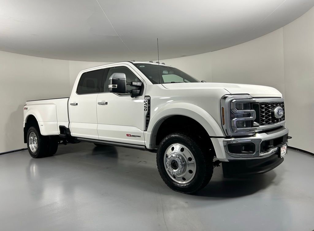 Used 2025 Ford F450 King Ranch w/ Chrome Package image 1