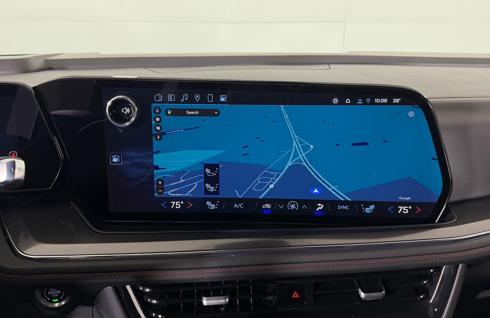 Used 2025 Chevrolet Tahoe RST w/ Comfort Package image 13