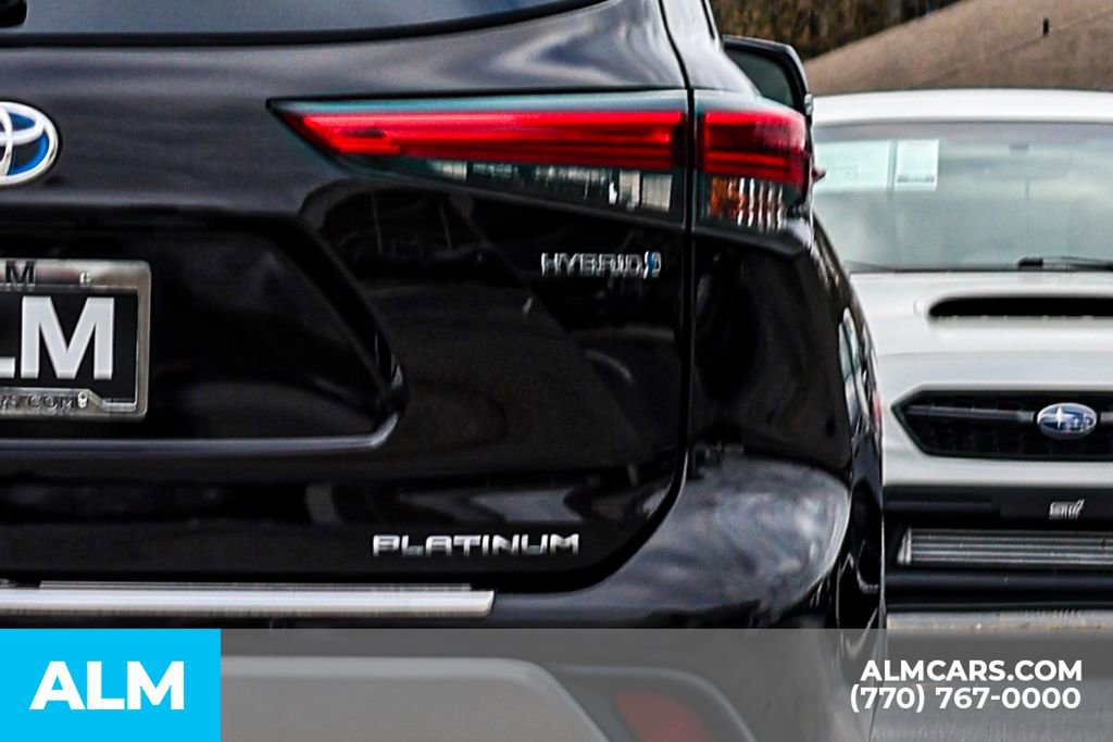 Used 2021 Toyota Highlander Platinum image 14