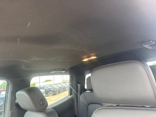 Used 2023 Chevrolet Colorado LT w/ LT Convenience Package III RWD image 15