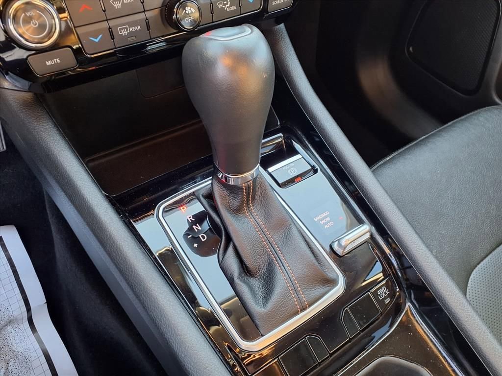 Certified 2022 Jeep Compass Limited image 18