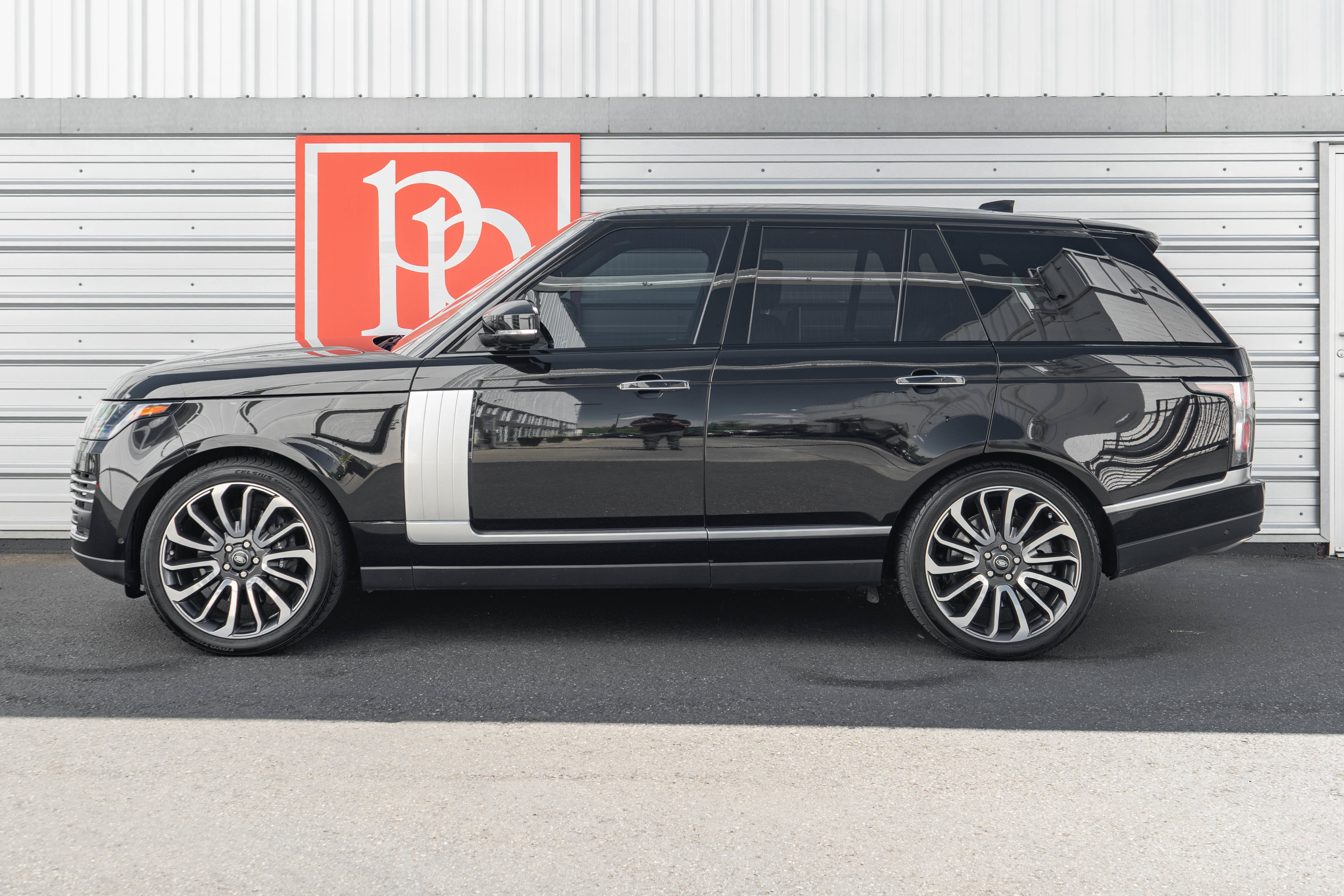 Used 2019 Land Rover Range Rover Autobiography AWD/4WD image 43