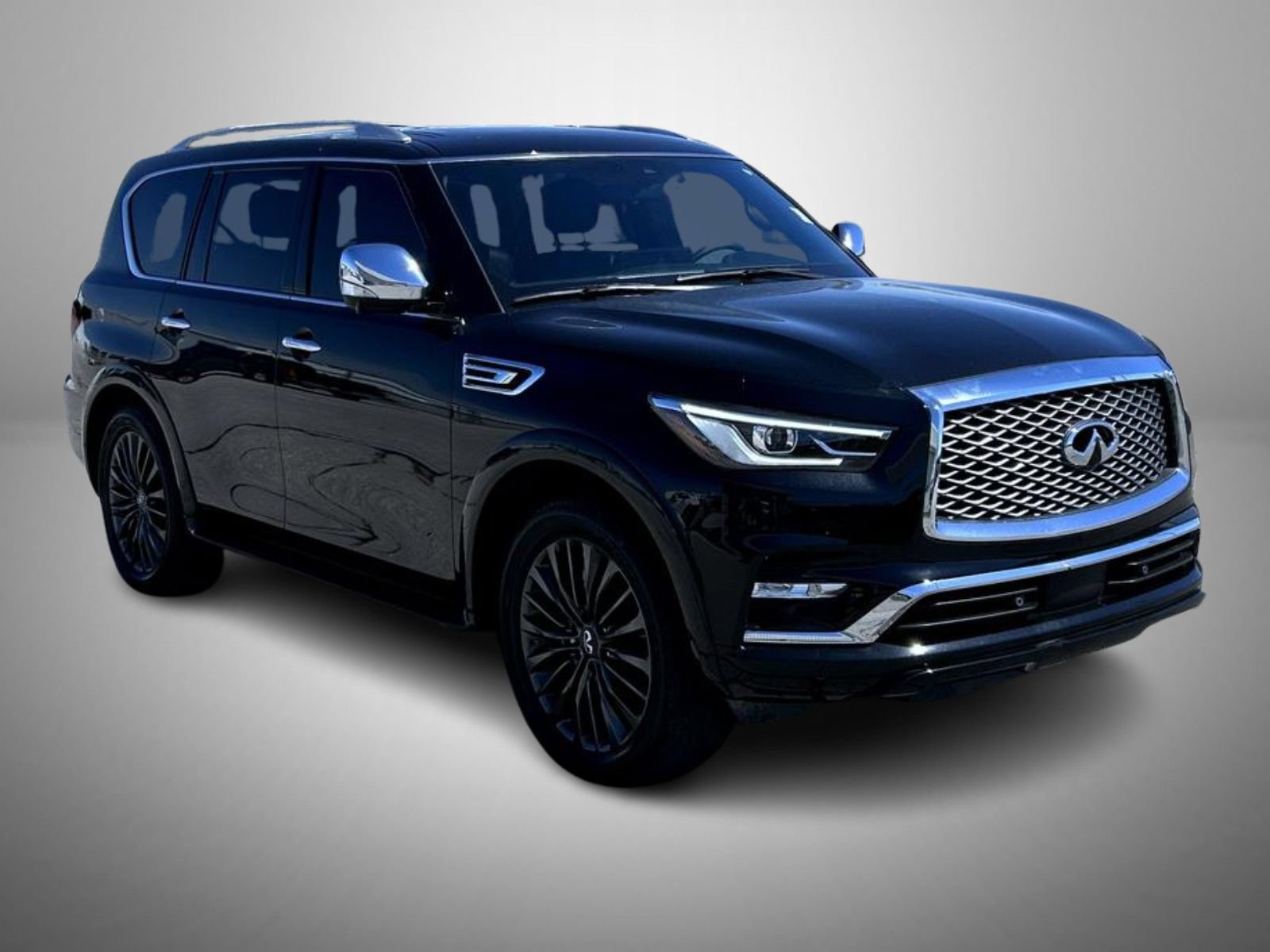 Used 2024 INFINITI QX80 Sensory w/ Cargo Package AWD/4WD image 3