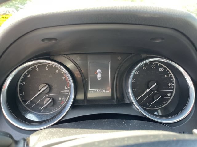 Used 2020 Toyota Camry SE FWD image 12
