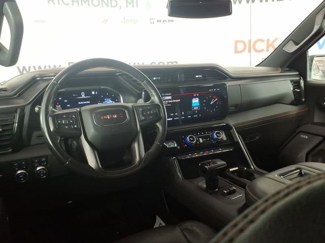 Used 2022 GMC Sierra 1500 AT4 w/ AT4 Preferred Package image 10