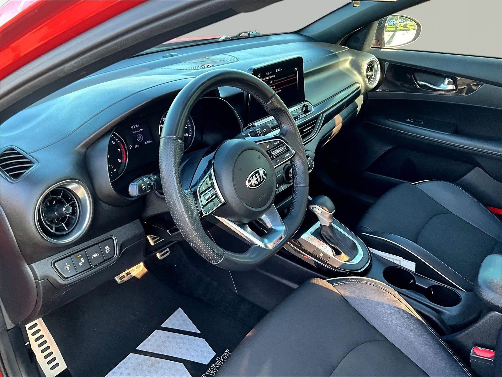 Used 2021 Kia Forte GT-Line w/ GT-Line Premium Package FWD image 16