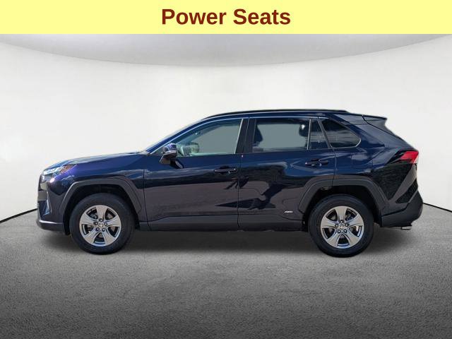 Used 2024 Toyota RAV4 XLE w/ Convenience Package AWD/4WD image 10