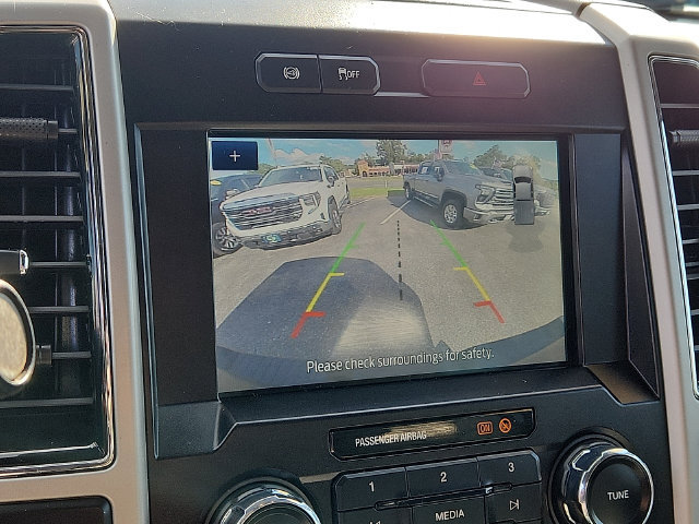 Used 2021 Ford F250 Lariat w/ Lariat Value Package AWD/4WD image 18