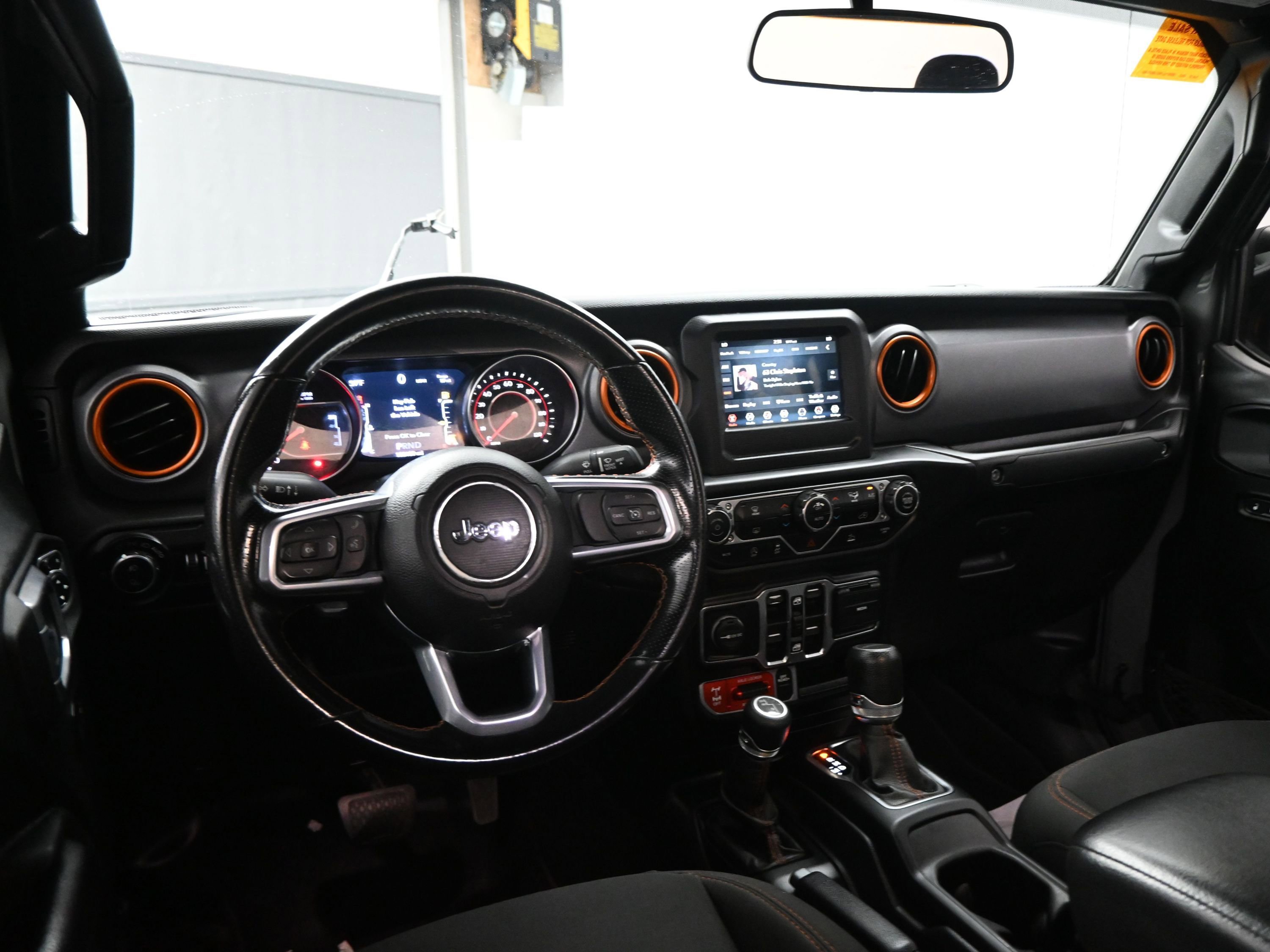 Used 2020 Jeep Gladiator Mojave image 18