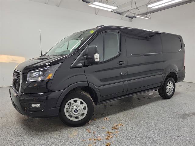 New 2026 Ford Transit 350 Low Roof AWD w/ Exterior Upgrade Package