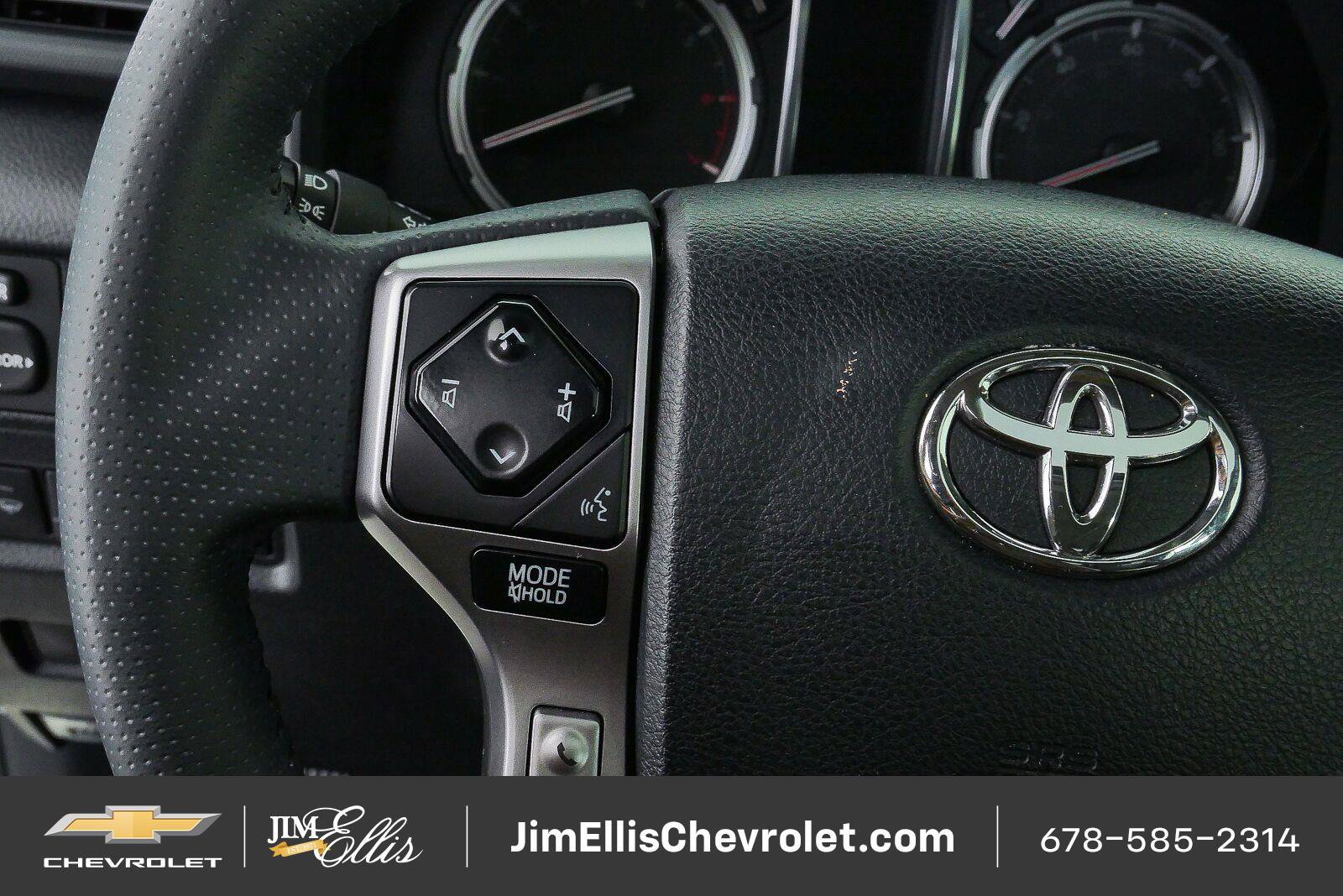 Used 2021 Toyota 4Runner Limited AWD/4WD image 10