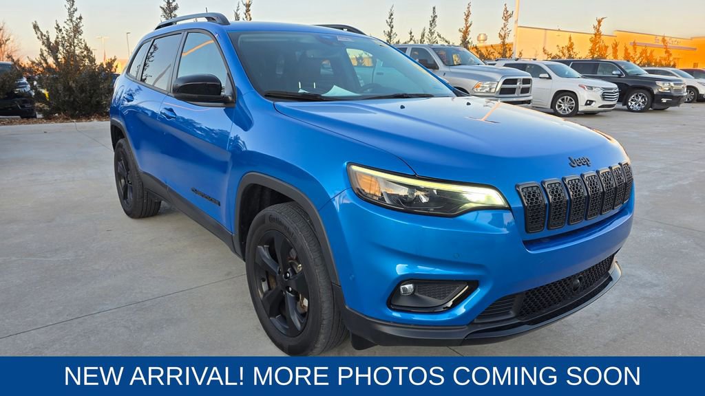 Used 2023 Jeep Cherokee Altitude Lux image 7