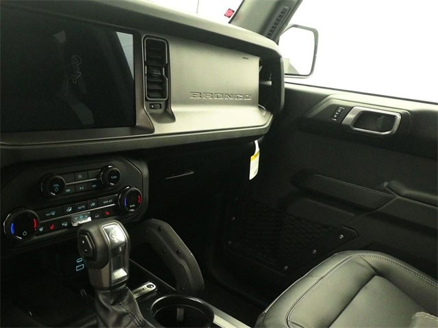 New 2025 Ford Bronco Badlands image 12