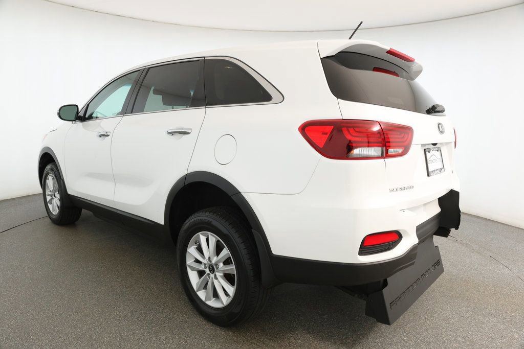 Used 2020 Kia Sorento LX image 6